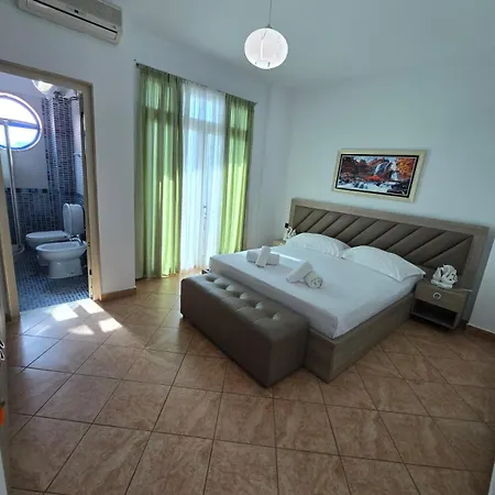 Blue Amr Hotel 3*